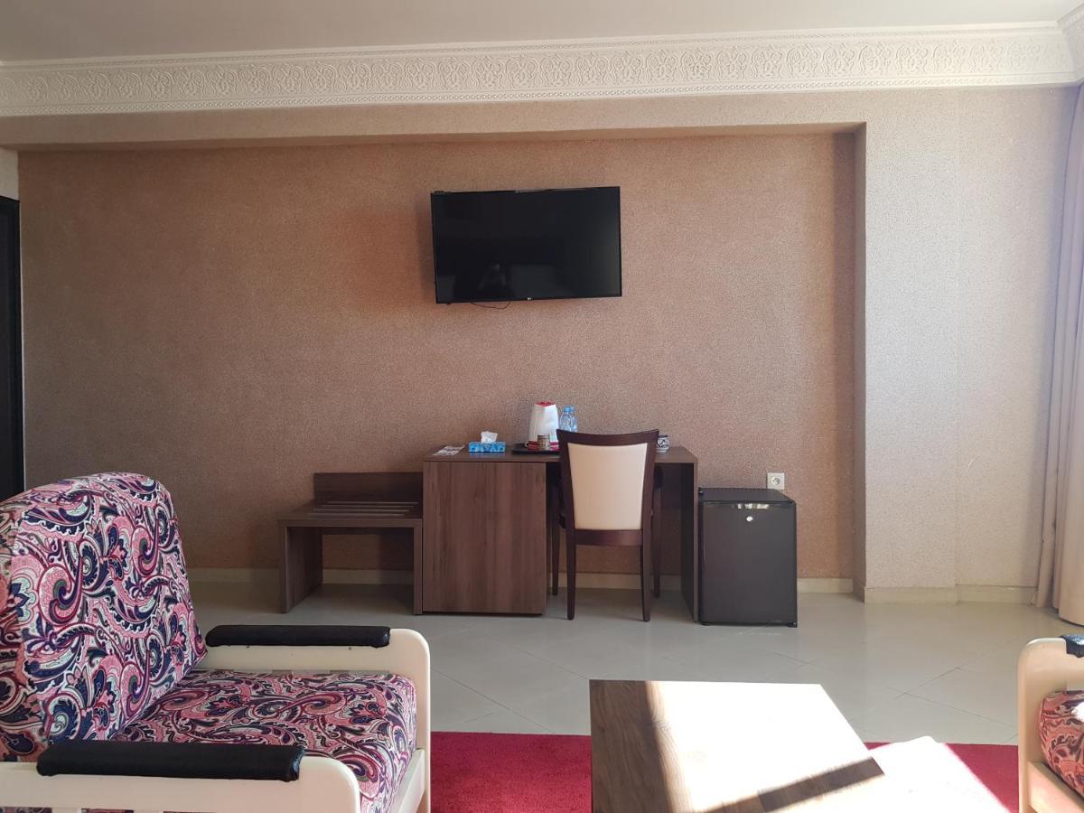 Al Madina Hotel 3*