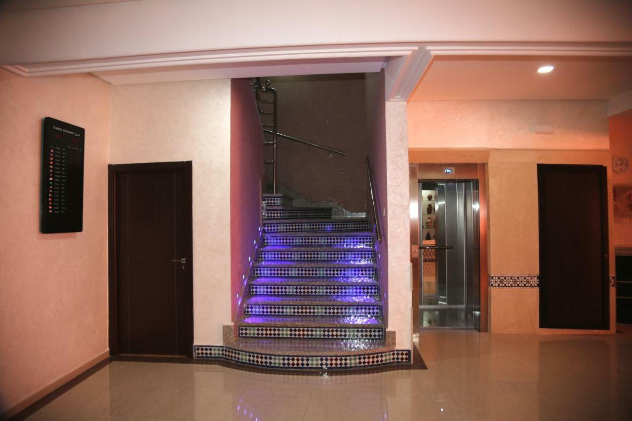 Al Madina 3*